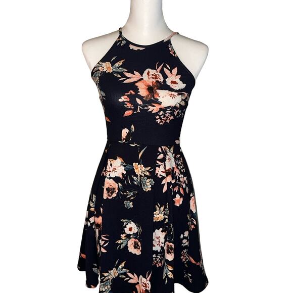 Soprano  Juniors Blue Floral Sun Dress Size XS - Picture 1 of 3